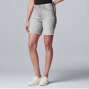 Simply Vera Vera Wang  7” Inseam High Rise Shorts Greystone Size 18 Bermuda Raw